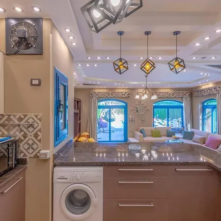 Spacious Villa With Private Pool