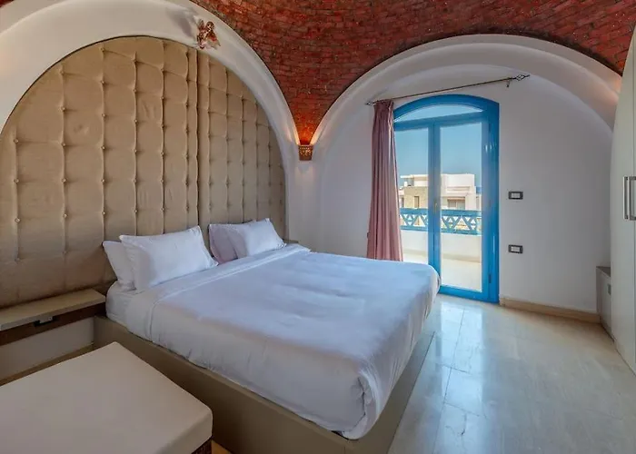 Spacious With Private Pool Villa *